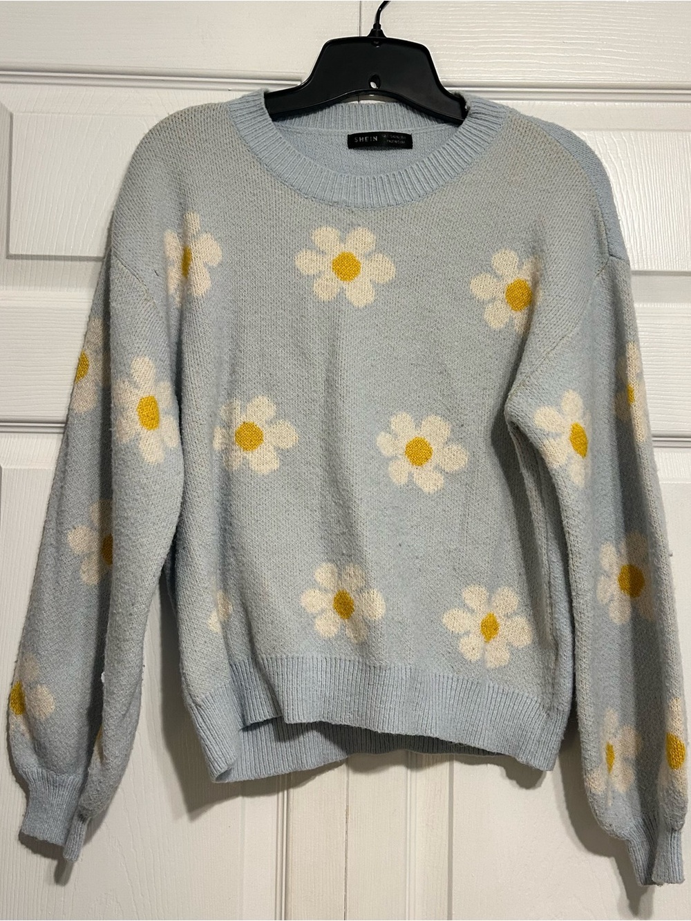SHEIN Light Blue Daisy Pattern Crewneck Sweater
